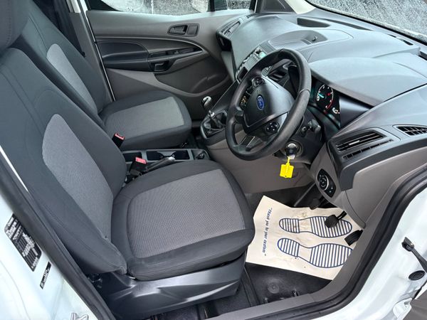 Ford Transit Connect 375146521