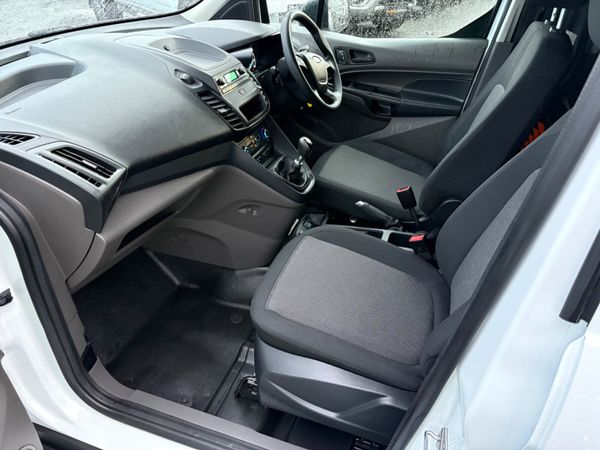 Ford Transit Connect 375146531