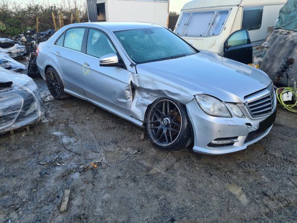 2013 MERCEDES E-CLASS  E250 FOR BREAKING! 375254515