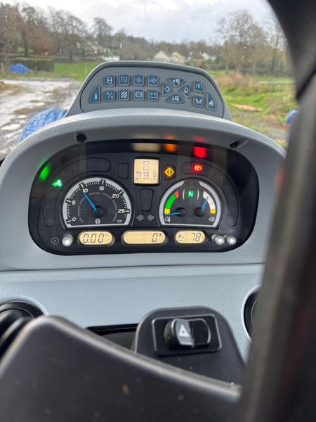 2023 New Holland T7 210 375258035