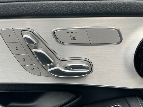 2022 GLC 300de 4Matic AMG Line 2 Seat Commercial 375208655