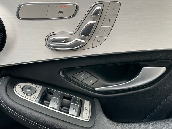 2022 GLC 300de 4Matic AMG Line 2 Seat Commercial 375208657