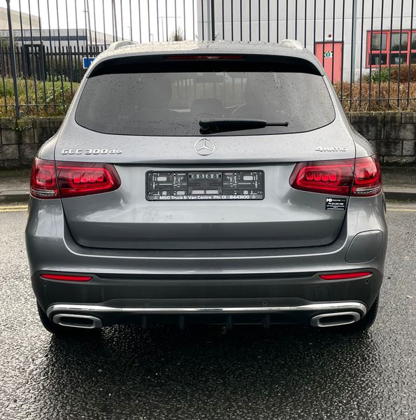 2022 GLC 300de 4Matic AMG Line 2 Seat Commercial 375208658