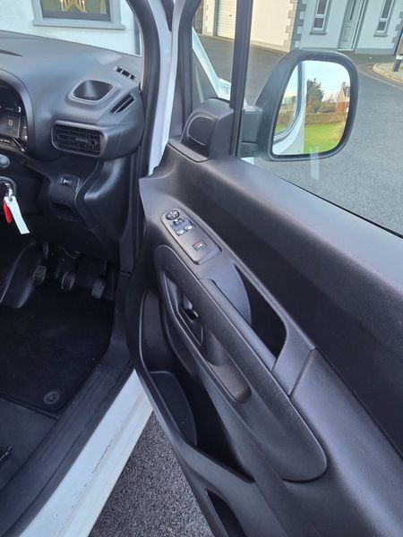 2019 CITREON BERLINGO 1.6HDI 375340397