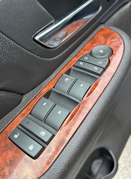 2013 Chevy Avalanche 5.3 Petrol V8 375356023