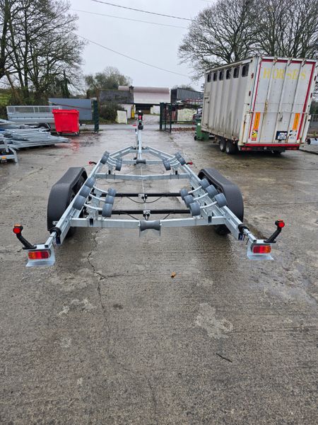 Boat trailers 375389441