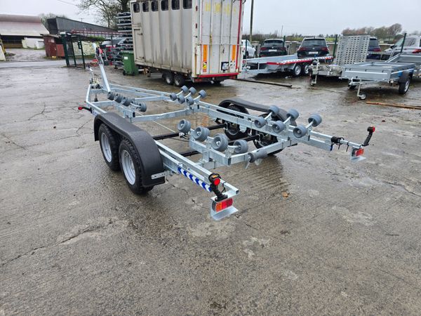 Boat trailers 375389445