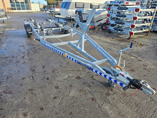 Boat trailers 375389447