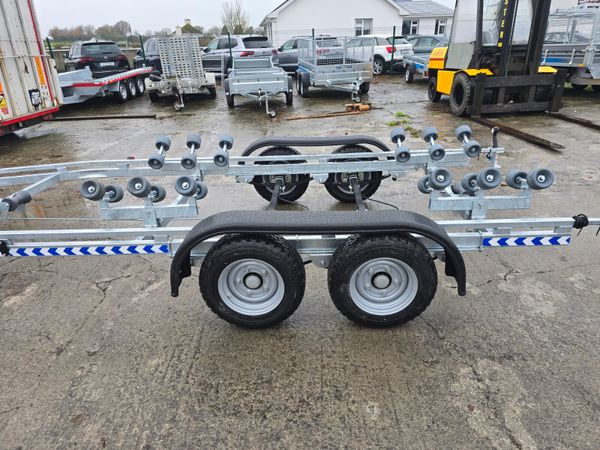 Boat trailers 375389438