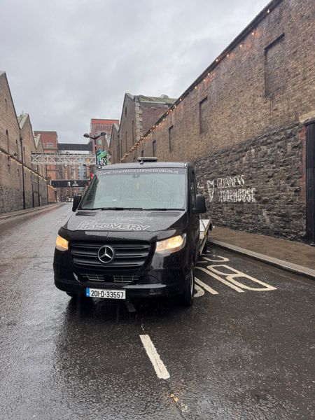 Mercedes-Benz Sprinter 2020 375307911