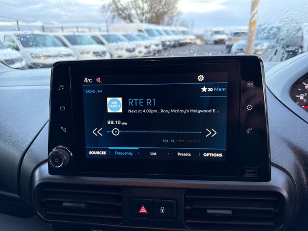 Peugeot Partner LWB Twin Slider 375664023