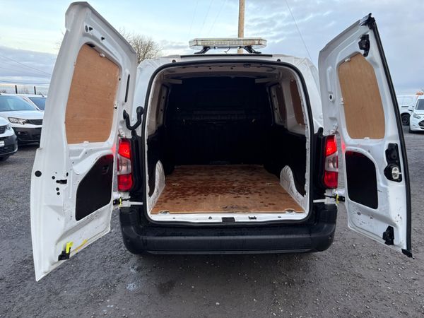 Peugeot Partner LWB Twin Slider 375664026