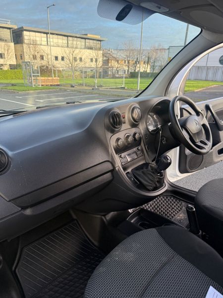 Mercedes-Benz Citan 2017 5 Seater 375697948