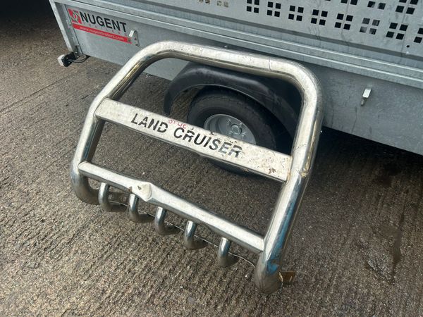 Toyota Landcruiser "A" bars and hilux roll bar 375766623