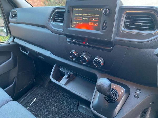 Renault Master 2022 auto A/C 375890624