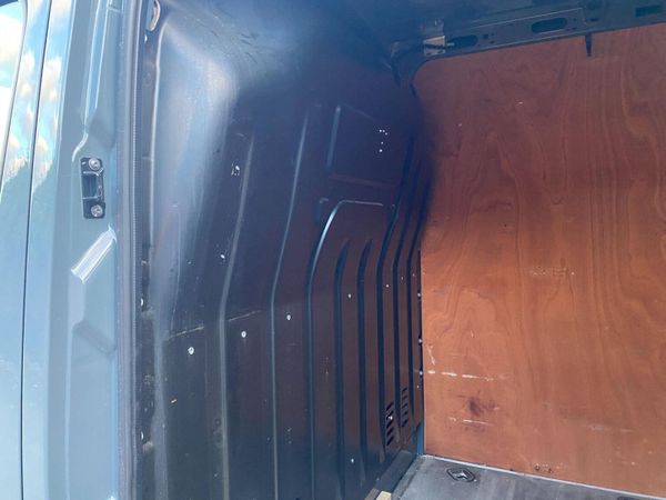 Renault Master 2022 auto A/C 375890630