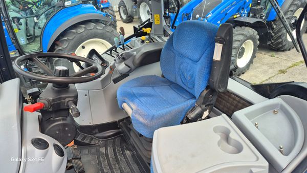 New Holland T6030 Elite 375947023