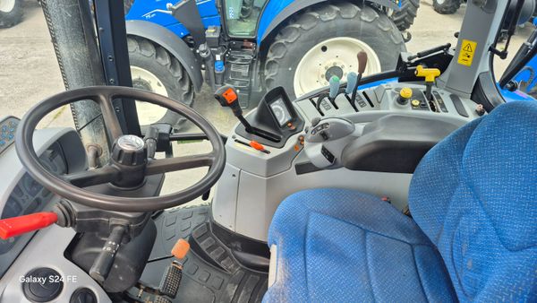 New Holland T6030 Elite 375947024