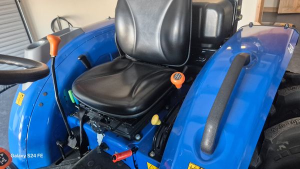 Boomer 40 4WD 375950513