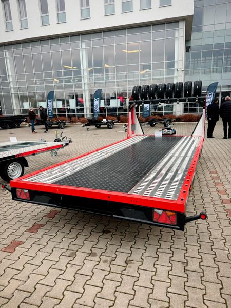 Car Transporter 375986575