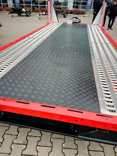 Car Transporter 375986581