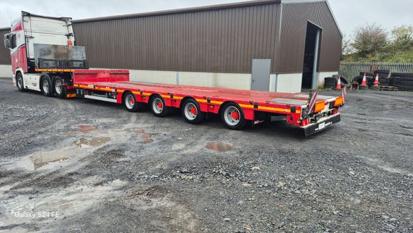 Max low ride trailer 376042955