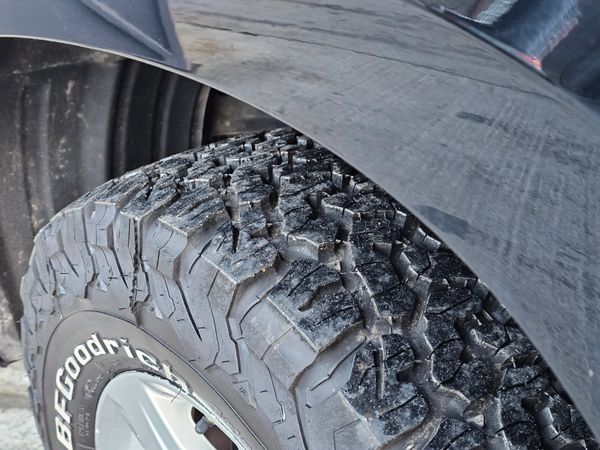 TOYOTA LANDCRUISER LWB // LEATHER AND REVERSE CAM 376073330