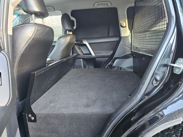 TOYOTA LANDCRUISER LWB // LEATHER AND REVERSE CAM 376073335