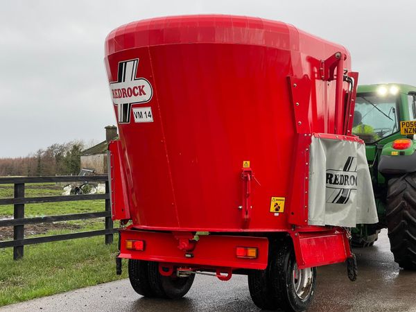 Redrock Diet Feeder VM14 Tub feeder***** Like New 376080963