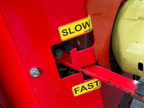 Redrock Diet Feeder VM14 Tub feeder***** Like New 376080977