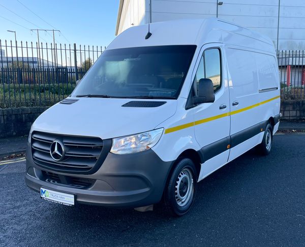 2022 Sprinter 315/36 with 3.5 Ton Towing 376033693