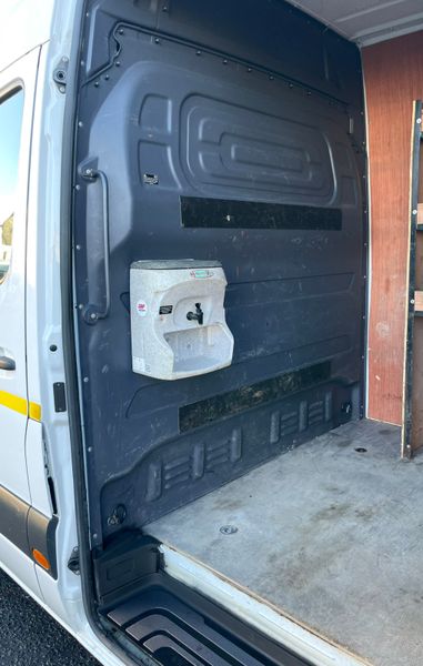 2022 Sprinter 315/36 with 3.5 Ton Towing 376033700