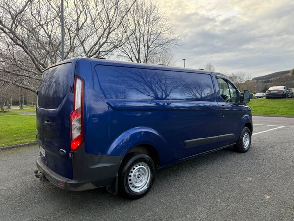 Ford Transit Custom LWB 2.2 INCLUDES VAT 376172872