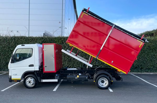 2026 Canter 3C13E Ex Capacity Tree Surgeon Body 376470572