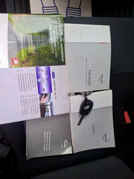 Nissan NV400 Fridge 2020 DOE 1/27 376472975