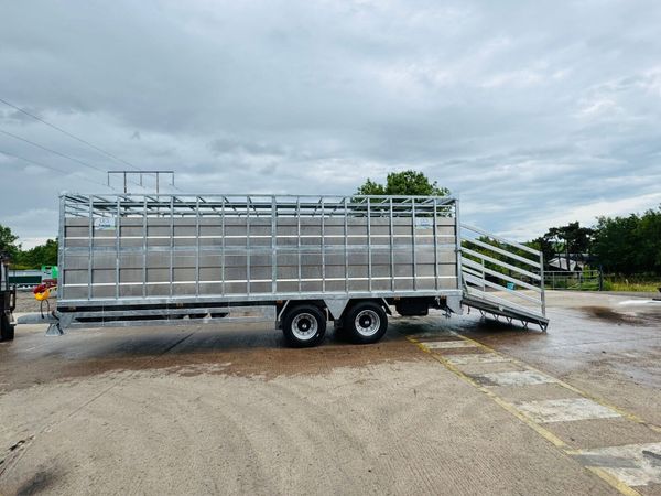 New 24 Ft OES cattle trailer 376528177