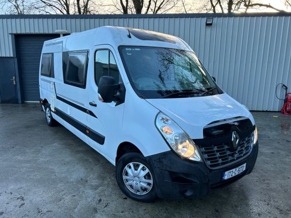 Renault Master 2017 Campervan 376672357