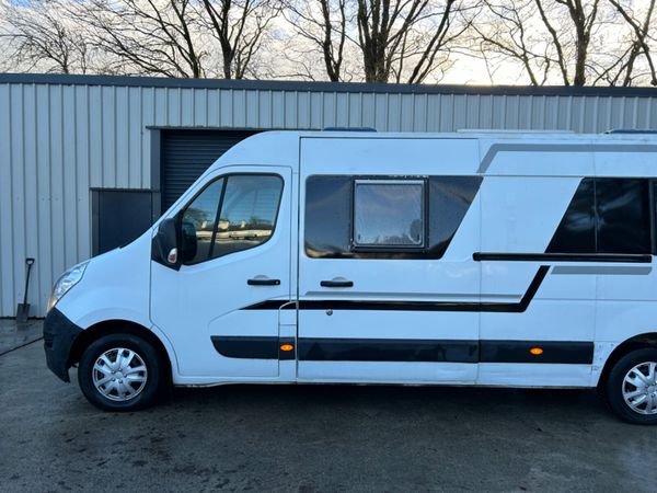 Renault Master 2017 Campervan 376672380