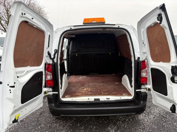 Peugeot Partner 376891965