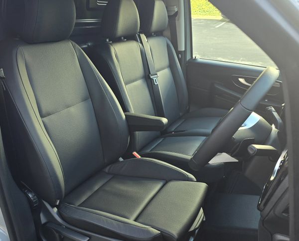 Best in action, The all new Mercedes-Benz Vito 377045984