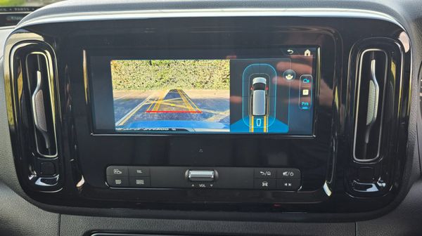 Best in action, The all new Mercedes-Benz Vito 377046000