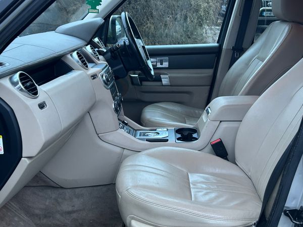 2015 Land Rover Discovery Crew Cab 377097865