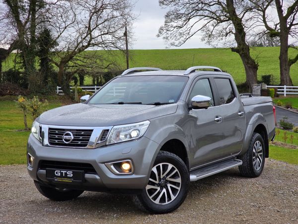 Nissan Navara 2018 377181964