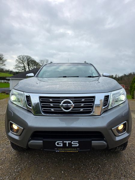 Nissan Navara 2018 377181966