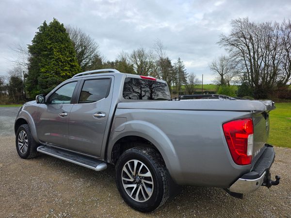 Nissan Navara 2018 377181969