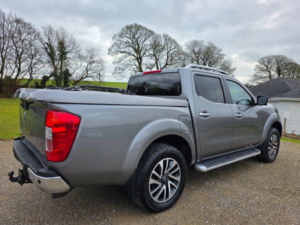 Nissan Navara 2018 377181972