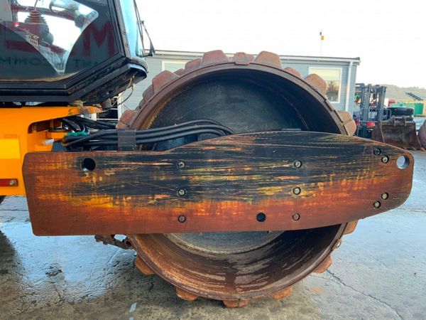 2006 JCB VIBROMAX Vm146d  ...PAD FOOT ROLLER. 377245801