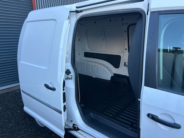 2019 Vw Caddy Maxi - Price includes VAT 377298208