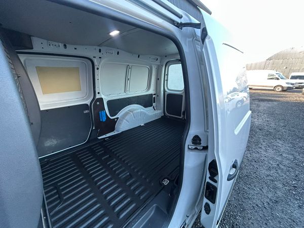 2019 Vw Caddy Maxi - Price includes VAT 377298209