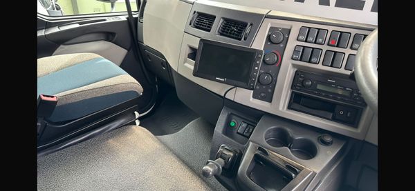 2017 (172) Volvo FL 240 BHP 16T Tilt & Slide 377298994